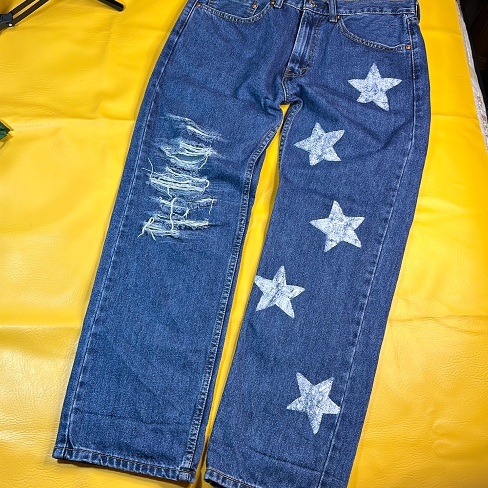 Levi's 505 Star Spangled Ripped Straight Leg Relaxed Jeans - Picture 8 of 10